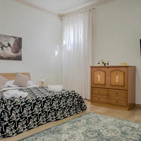 Holiday home Casa Caterina Noto